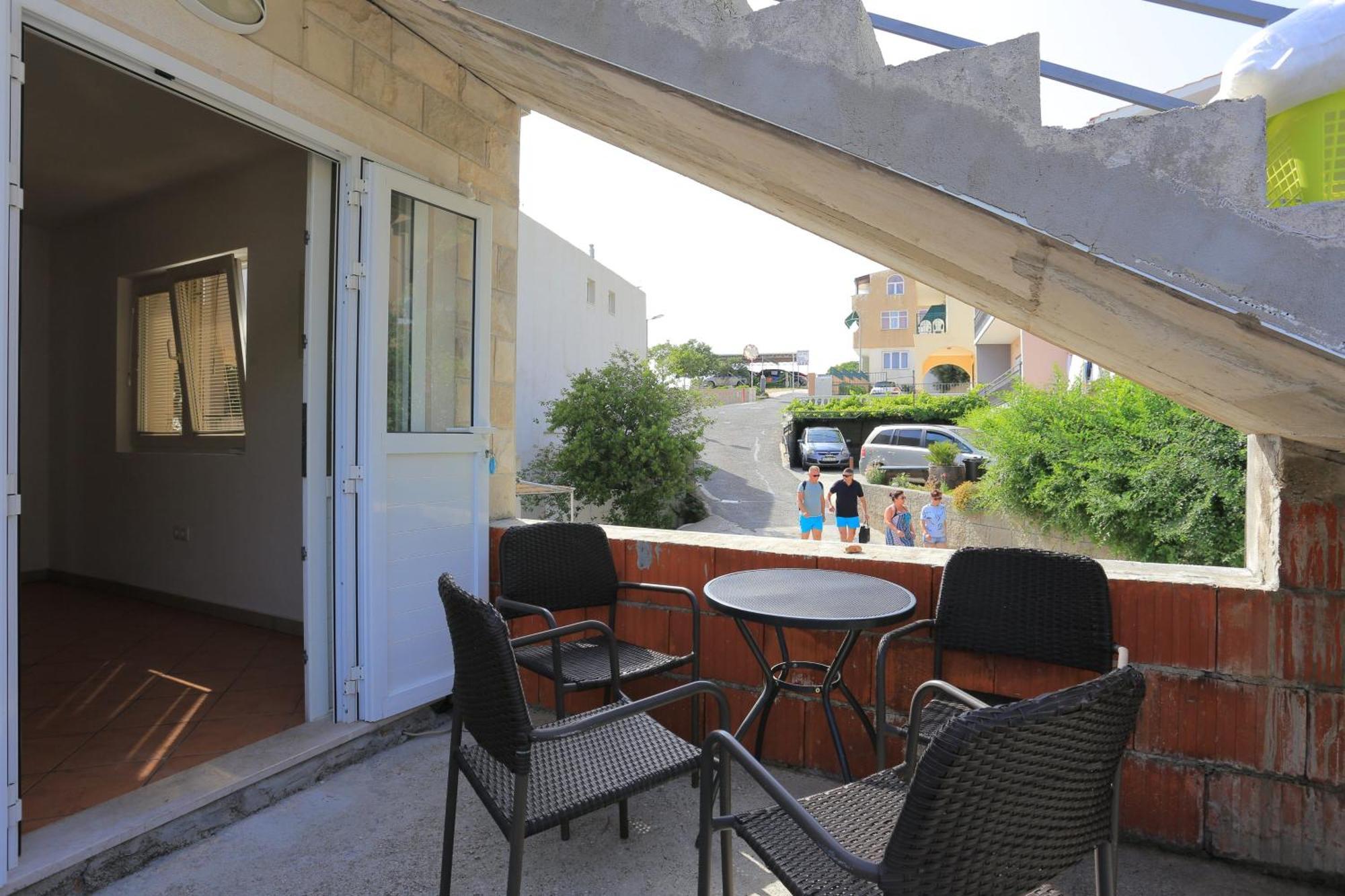 Apartments With A Parking Space Brela, Makarska - 789 Buitenkant foto